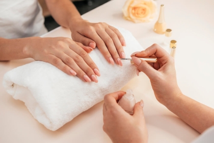 Nails care services